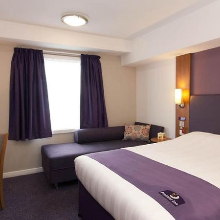Premier Inn Dundee West Dış mekan fotoğraf