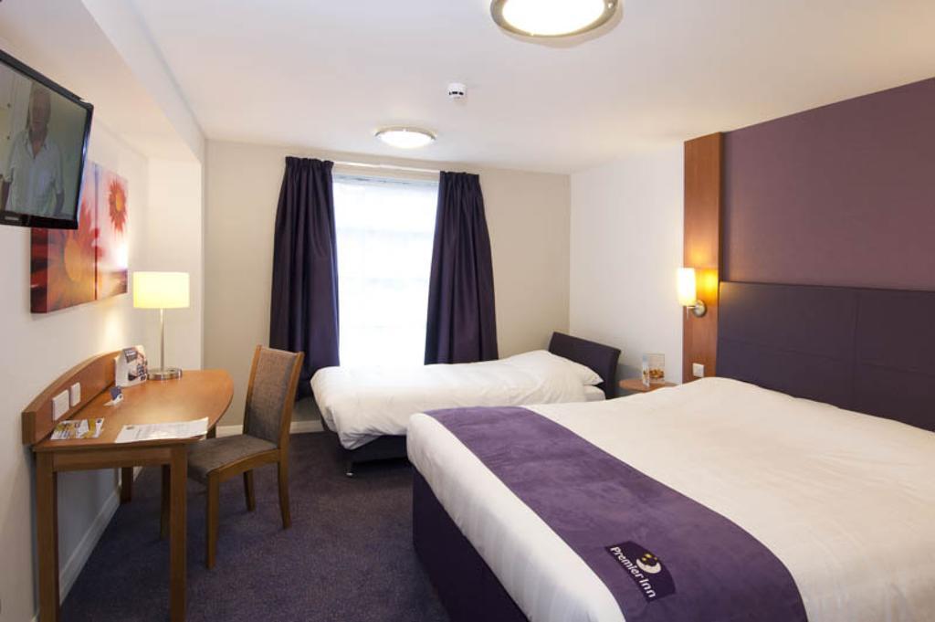 Premier Inn Dundee West Oda fotoğraf