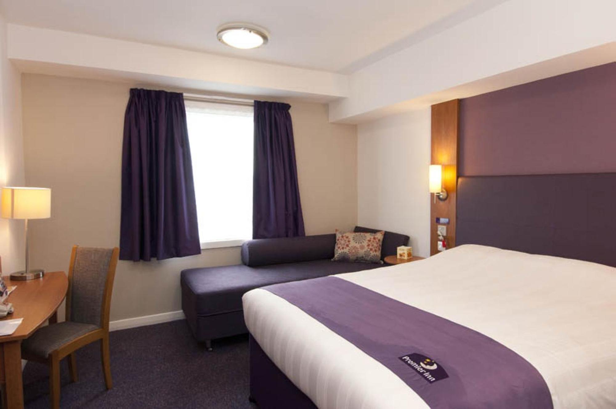 Premier Inn Dundee West Dış mekan fotoğraf