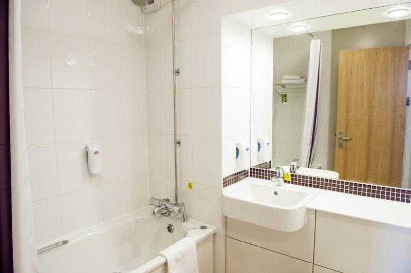 Premier Inn Dundee West Dış mekan fotoğraf